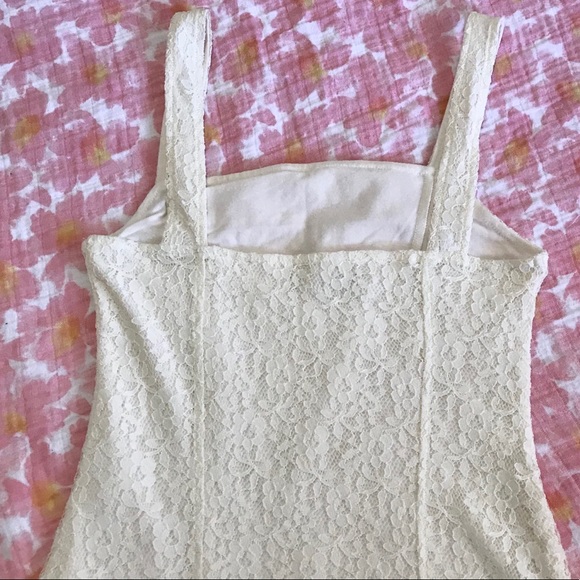 Mini Bodycon Lace Dress - Picture 8 of 8